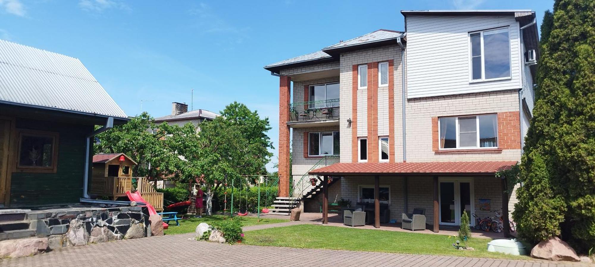Spacious & Cozy Apartment With Forest View Zapyskis Ngoại thất bức ảnh